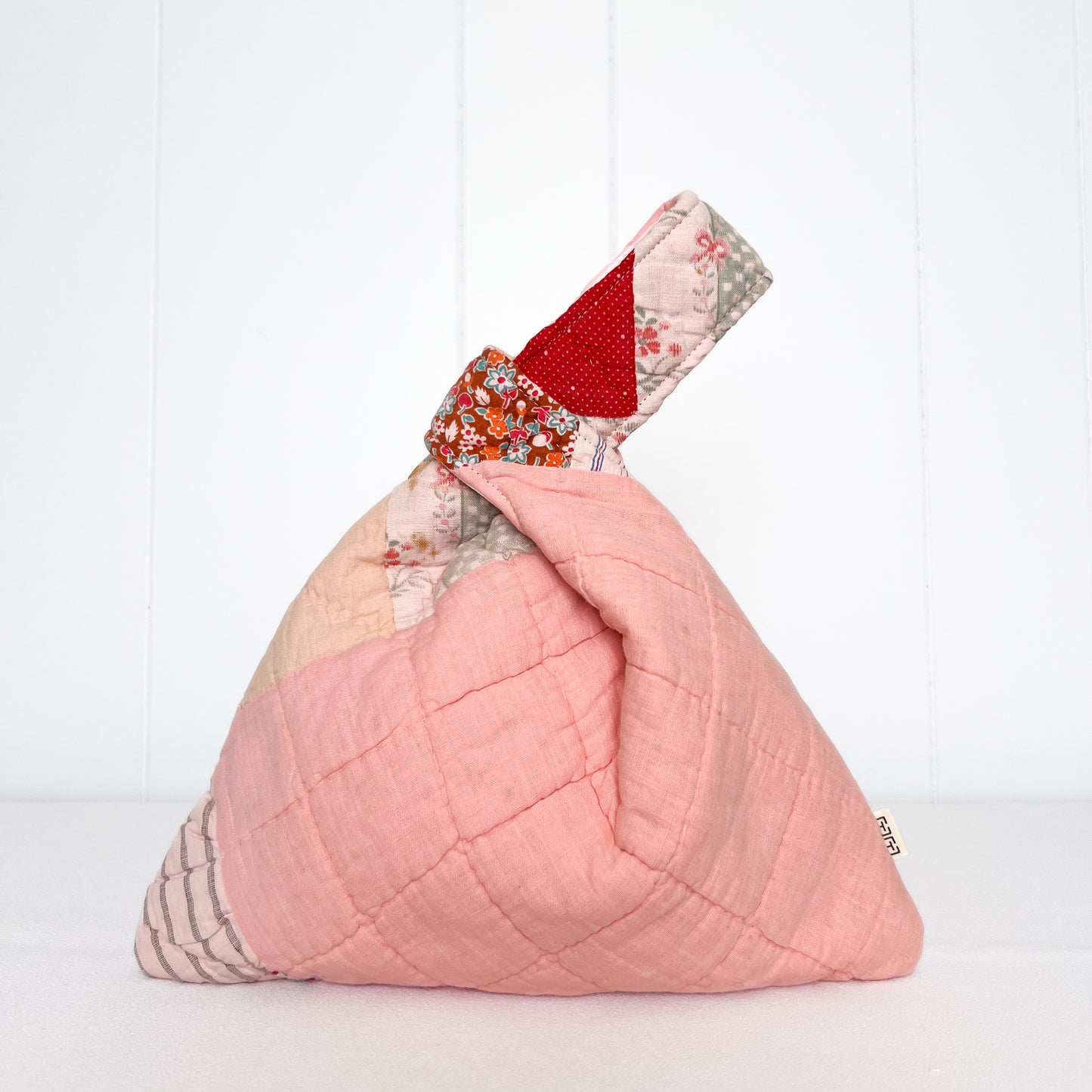 Knot Bag - Vintage 9 Patch Quilt