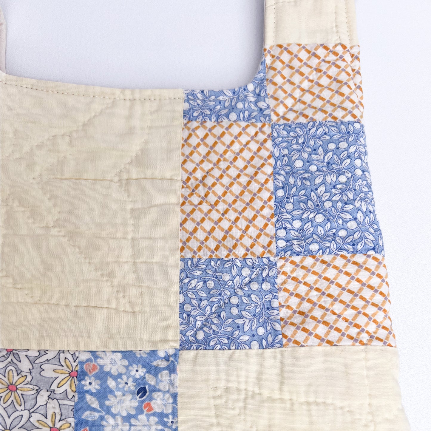 Knot Bag - Butter Yellow Vintage Quilt
