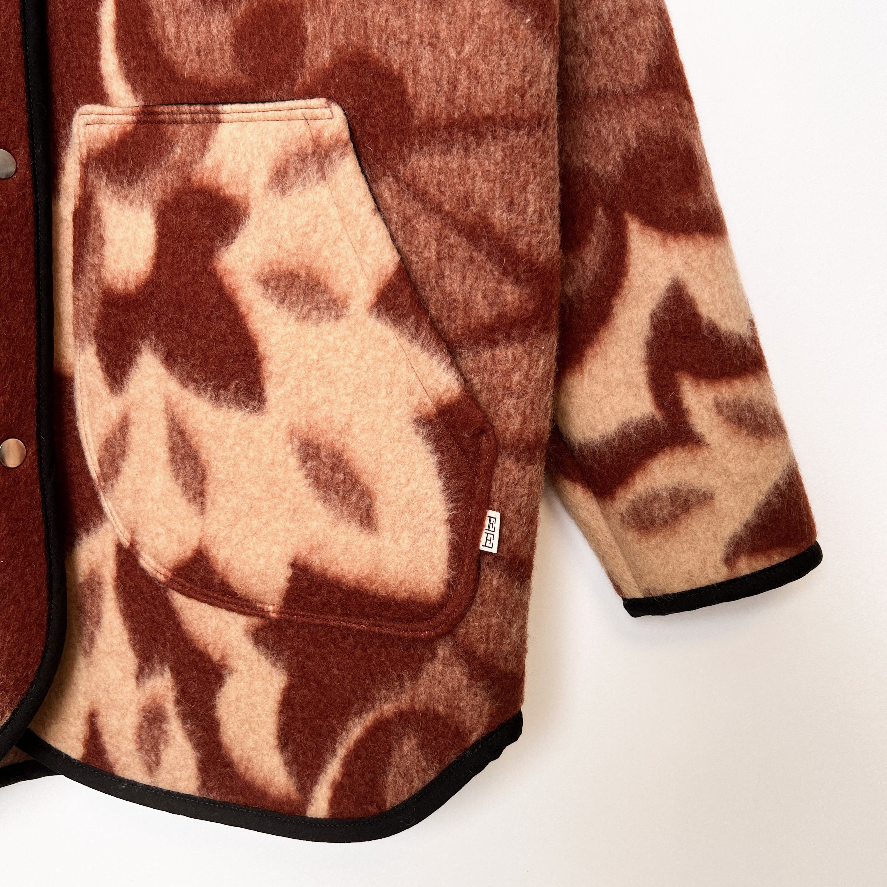 Aidyn Jacket - Vintage Ukrainian Wool Blanket (M) – ERMA'S ESTATE