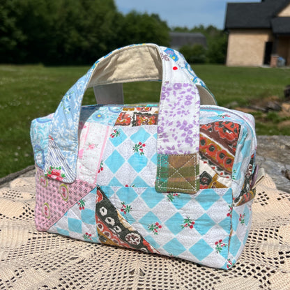 50's Era Vintage Quilt Boxbag