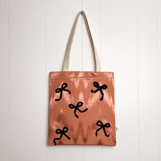 Bow Tote