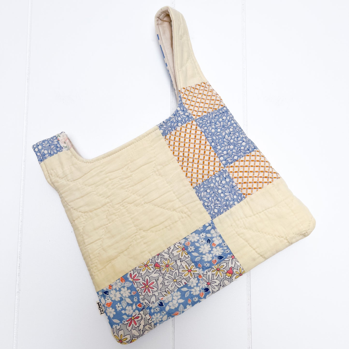 Knot Bag - Butter Yellow Vintage Quilt