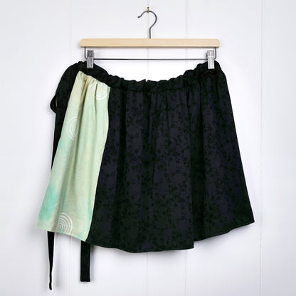 Oracle Skirt (S-M)