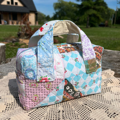 50's Era Vintage Quilt Boxbag
